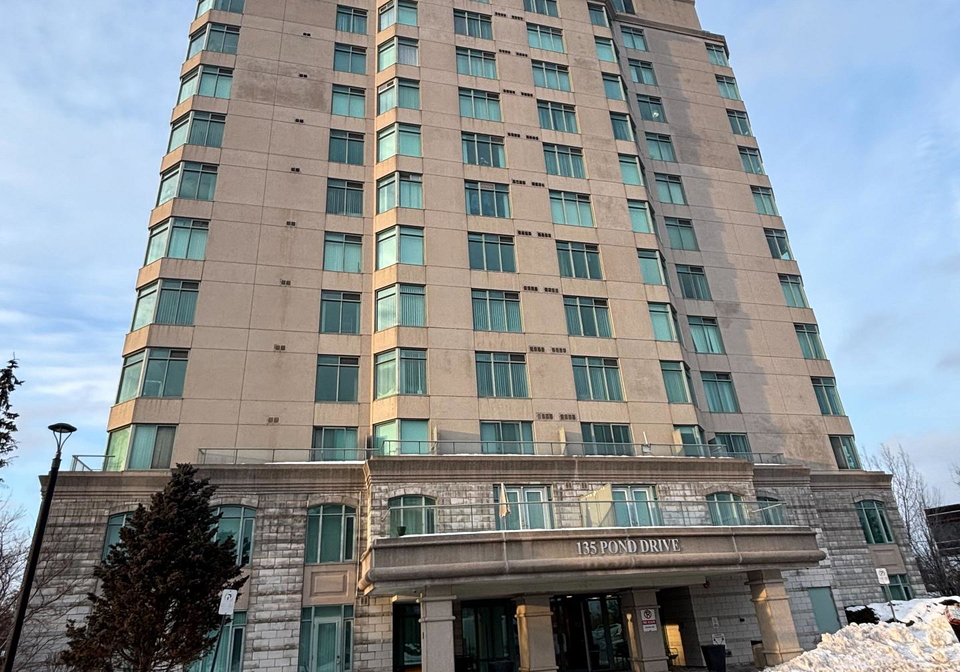 135-pond-drive-markham-ontario-n12766794