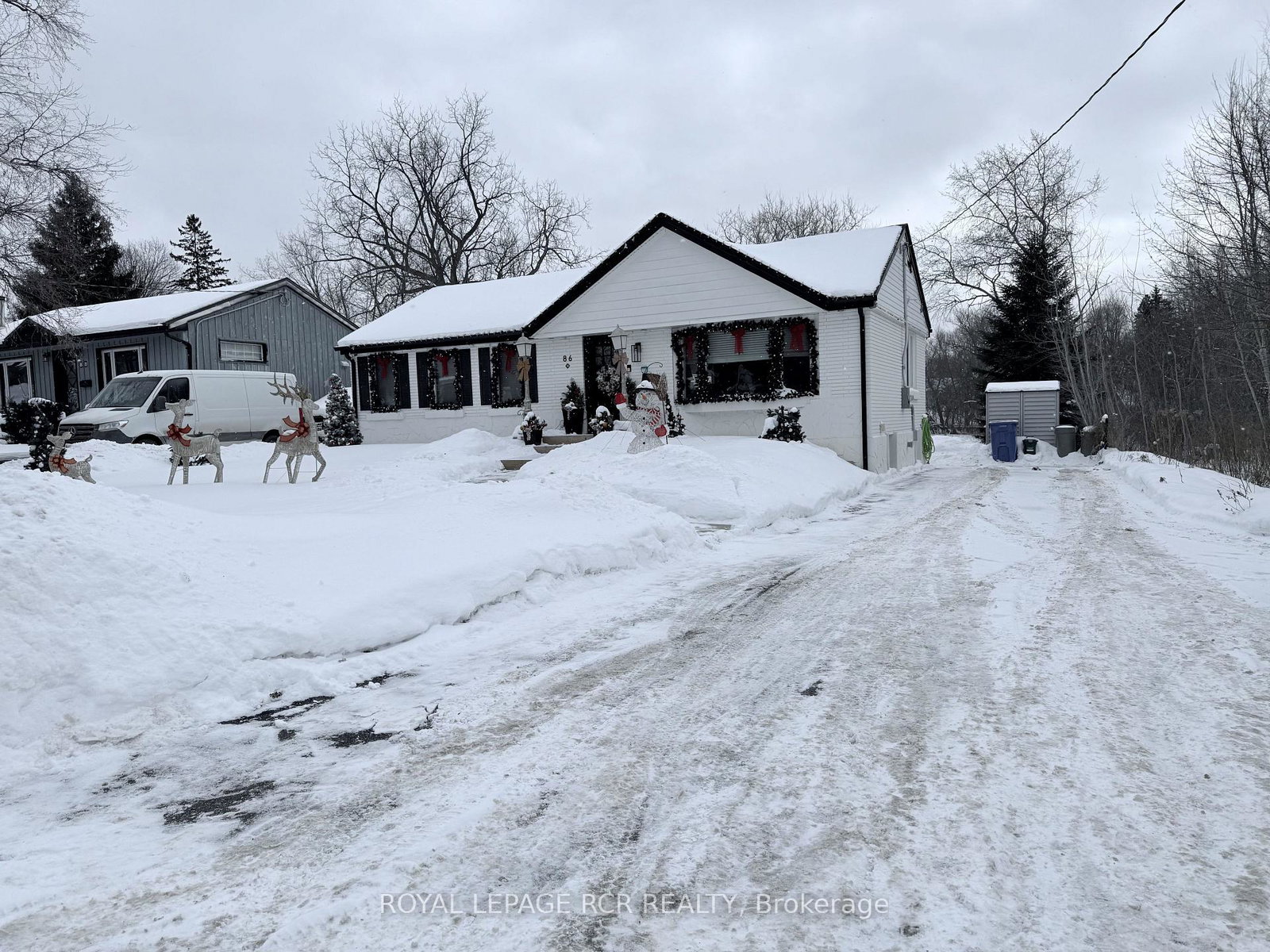 86-roxborough-road-newmarket-ontario-n12768902