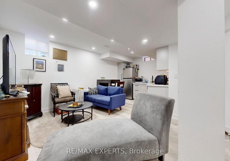 26-buttonleaf-crescent-whitchurchstouffville-whitchurch-stouffville-ontario-n12769228