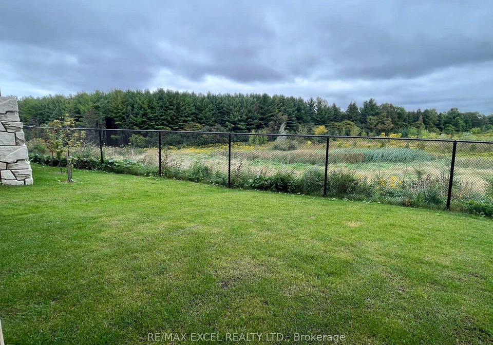 24-stubbs-lane-aurora-ontario-n12769570