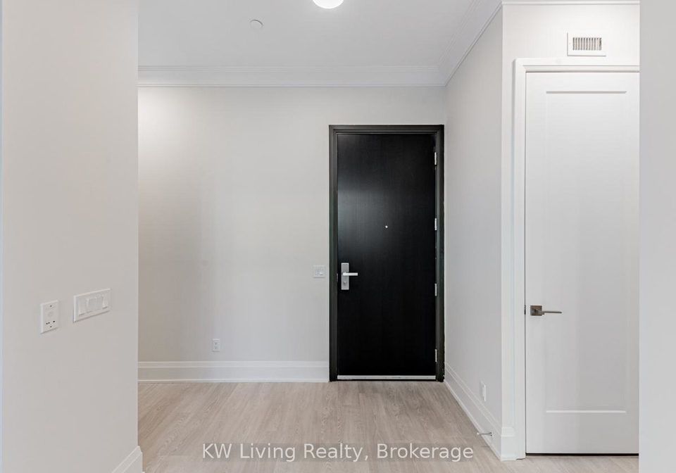 18-water-walk-drive-markham-ontario-n12769692