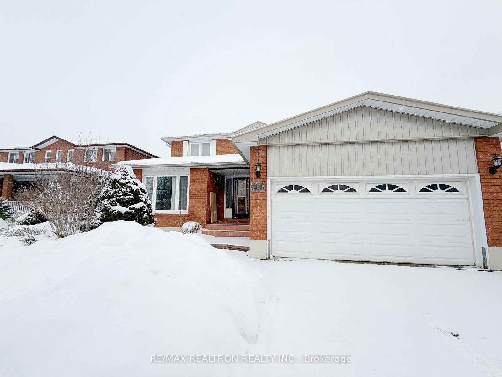 44-addison-street-richmond-hill-ontario-n12770234