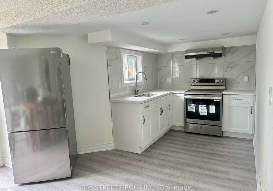 8-queensgate-court-markham-ontario-n12770320