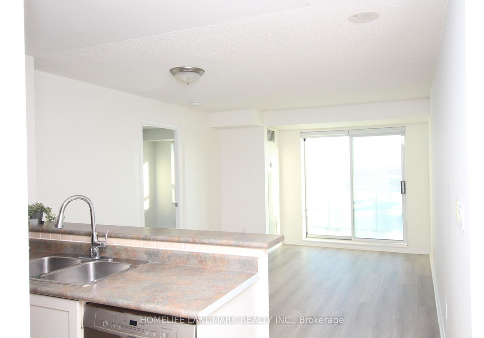 39-oneida-crescent-richmond-hill-ontario-n12770340