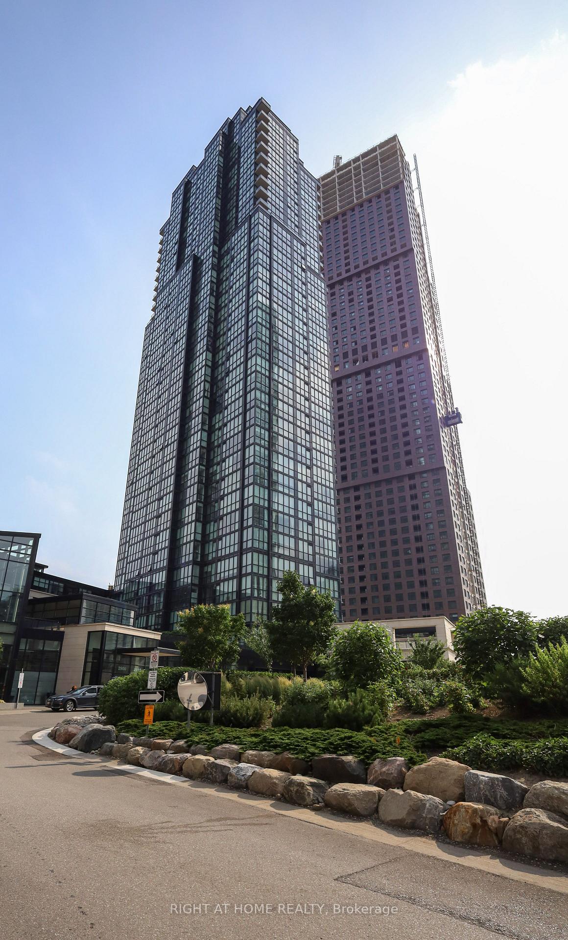 2910-highway-7-avenue-vaughan-ontario-n12770440