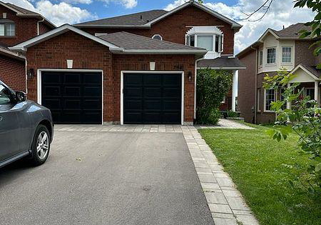 798-hilton-boulevard-newmarket-ontario-n12770548