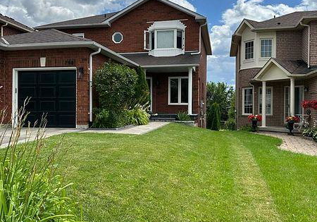 798-hilton-boulevard-newmarket-ontario-n12770548