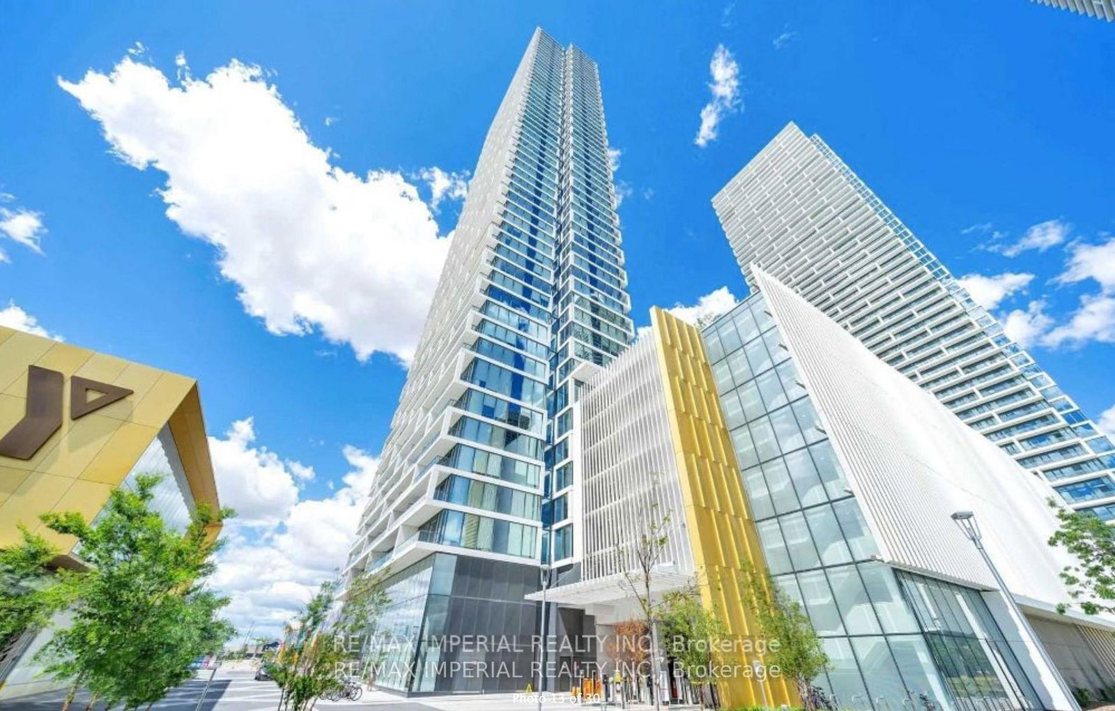 5-buttermill-avenue-vaughan-ontario-n12770872