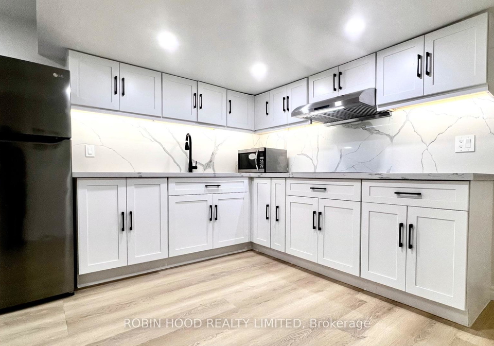 2-lytton-boulevard-richmond-hill-ontario-n12771116