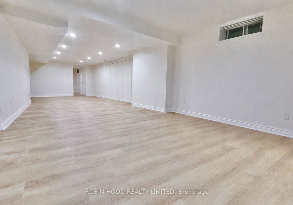2-lytton-boulevard-richmond-hill-ontario-n12771116