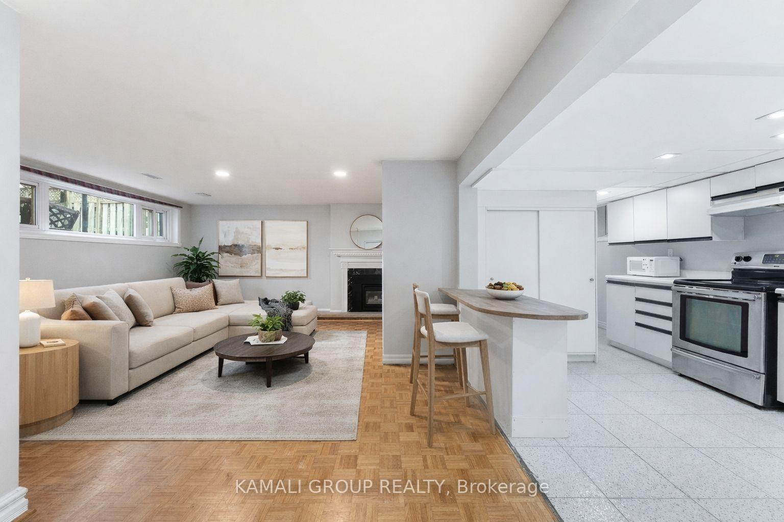 156-trayborn-drive-richmond-hill-ontario-n12771342