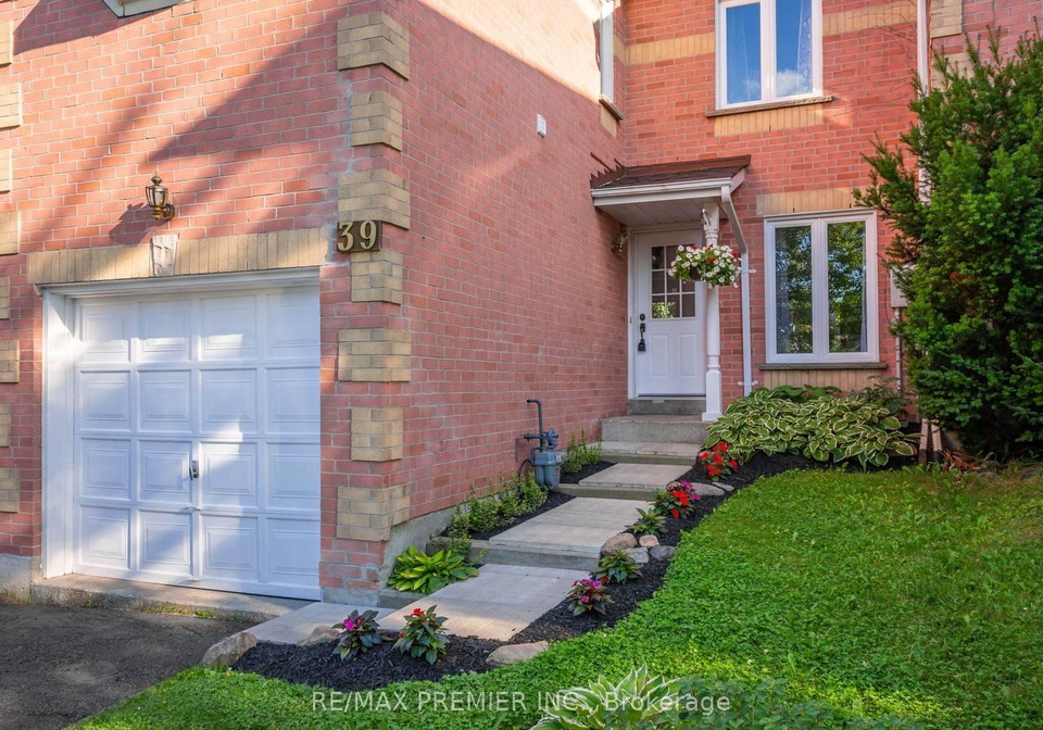 39-ross-linton-drive-aurora-ontario-n12771412