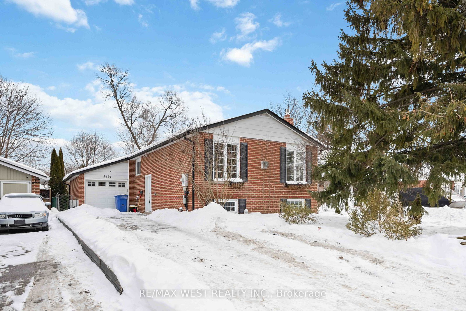 249-hodgson-drive-newmarket-ontario-n12771534
