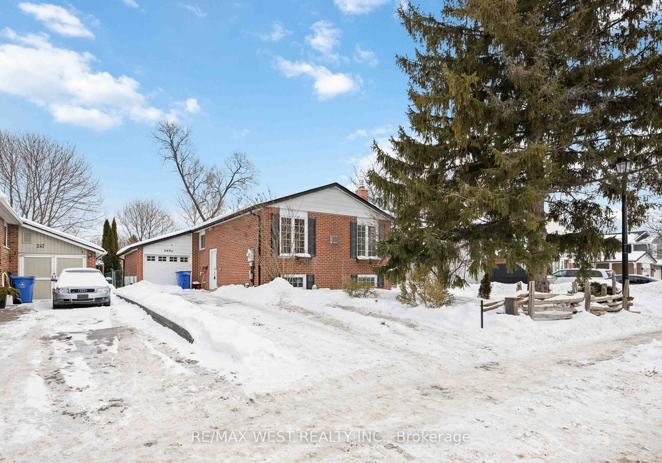 249-hodgson-drive-newmarket-ontario-n12771534