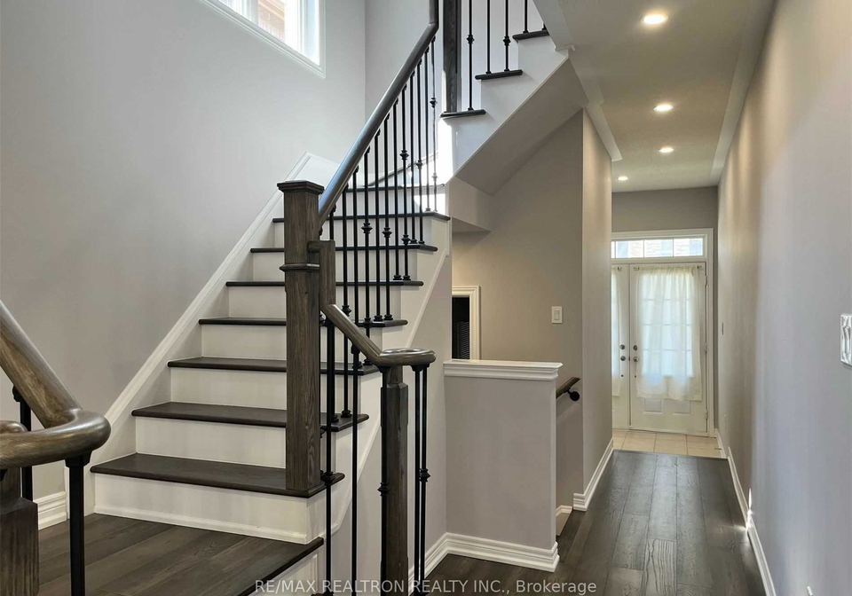 71-fimco-crescent-markham-ontario-n12772036