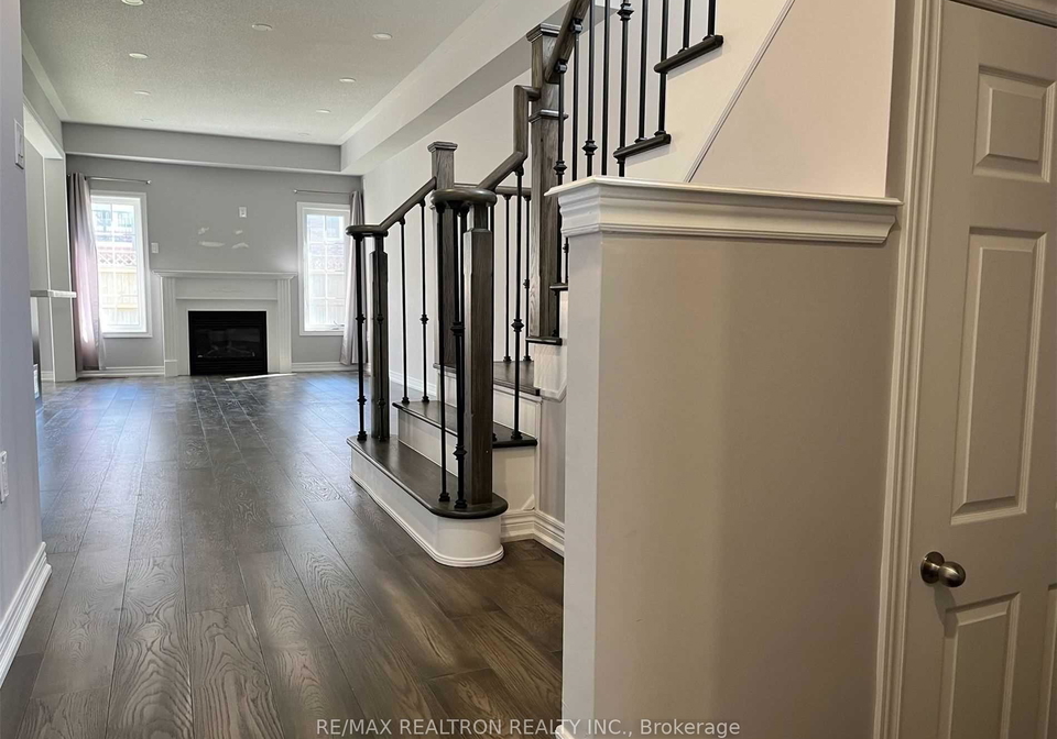 71-fimco-crescent-markham-ontario-n12772036