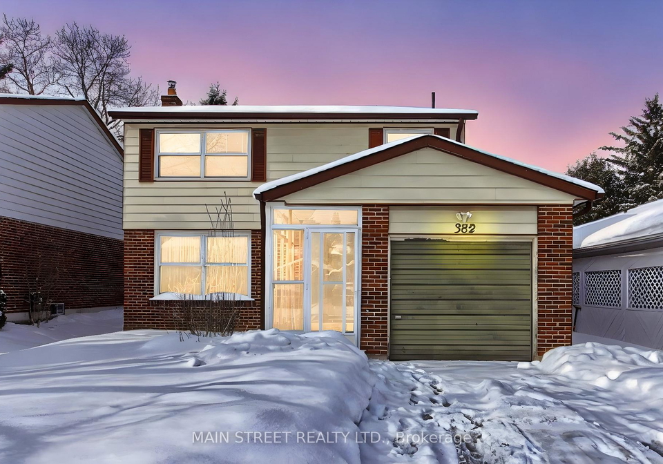 382-handley-crescent-newmarket-ontario-n12772086