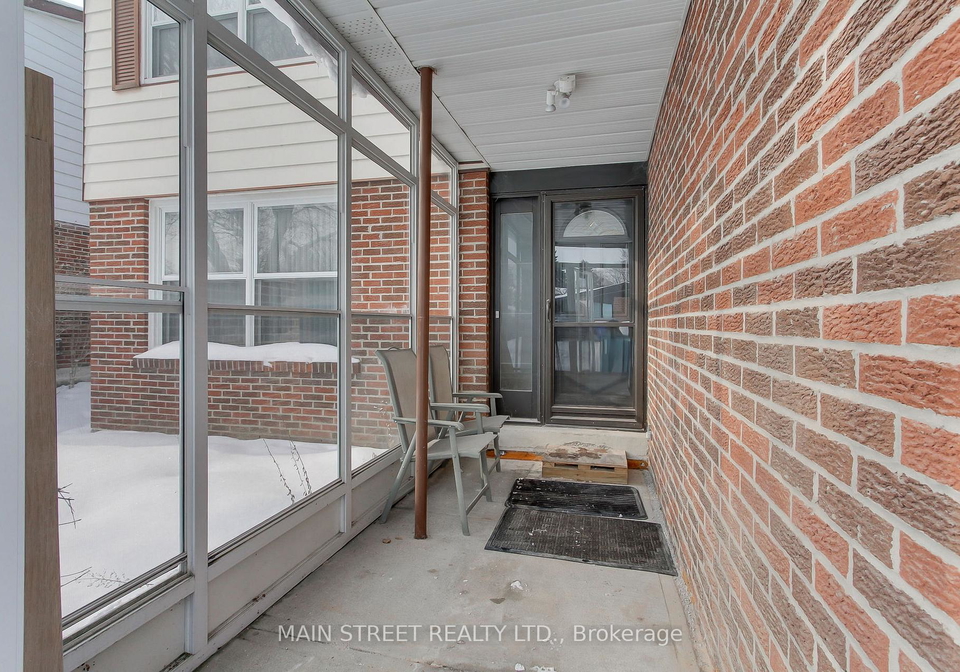 382-handley-crescent-newmarket-ontario-n12772086