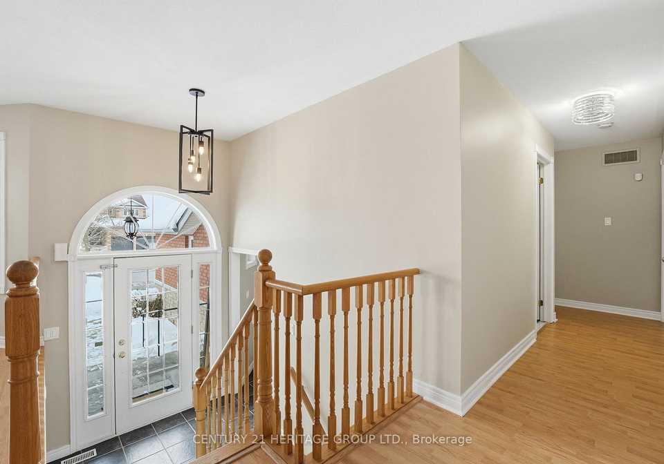9-sutherland-avenue-bradford-west-gwillimbury-ontario-n12772262