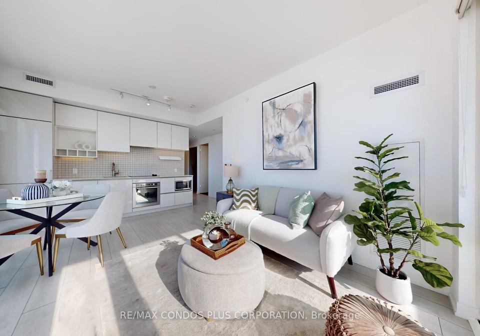 5-buttermill-avenue-vaughan-ontario-n12773066