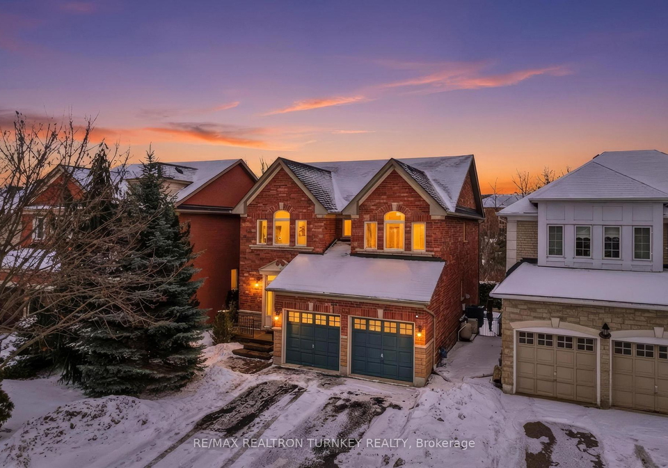 228-sawmill-valley-drive-newmarket-ontario-n12773320