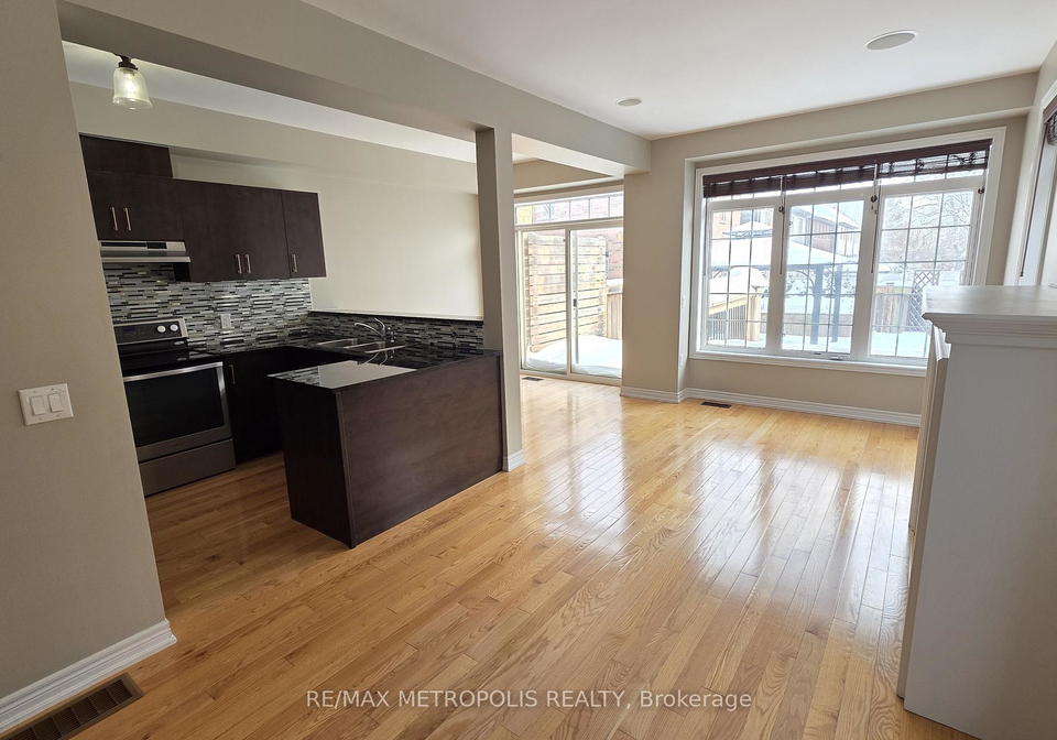 9-samba-street-richmond-hill-ontario-n12773744