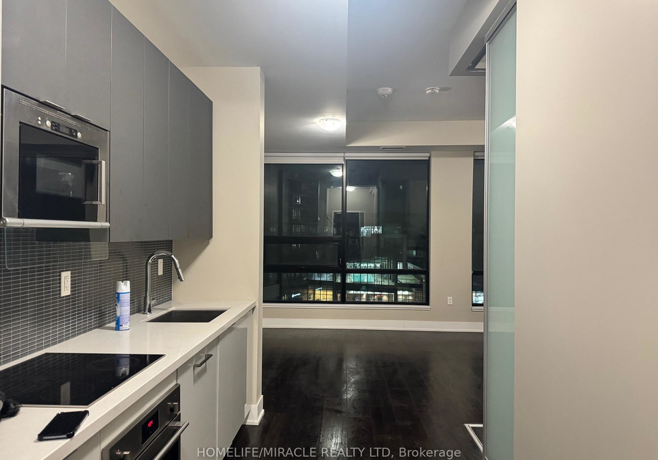 2908-highway-7-w-vaughan-ontario-n12773776