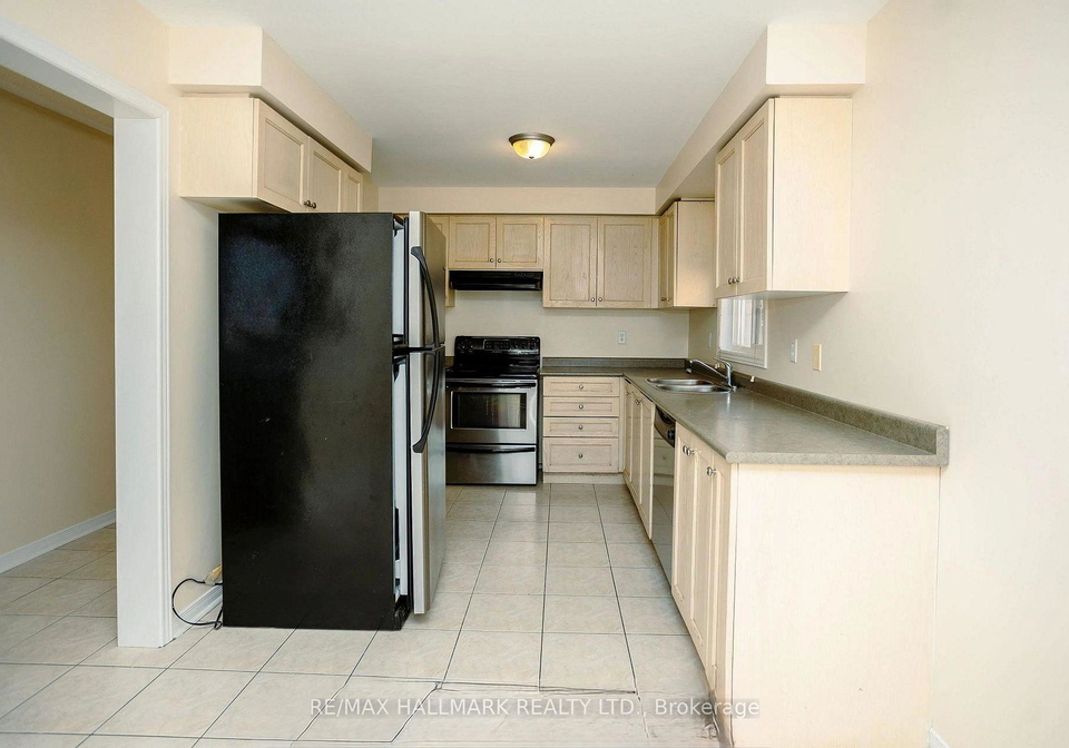 384-flagstone-way-newmarket-ontario-n12774174