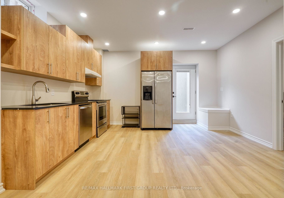 136-milby-crescent-bradford-west-gwillimbury-ontario-n12776466