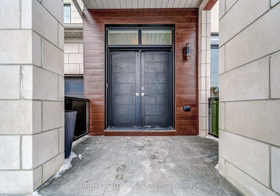 146-jonkman-boulevard-bradford-west-gwillimbury-ontario-n12777160