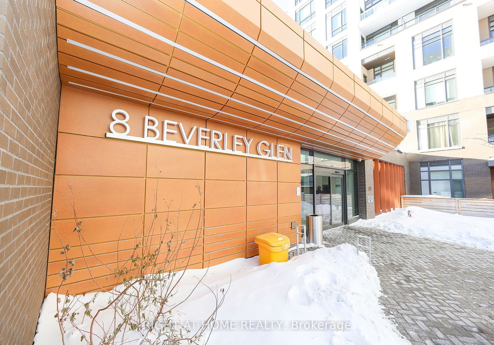 8-beverley-glen-vaughan-ontario-n12777224