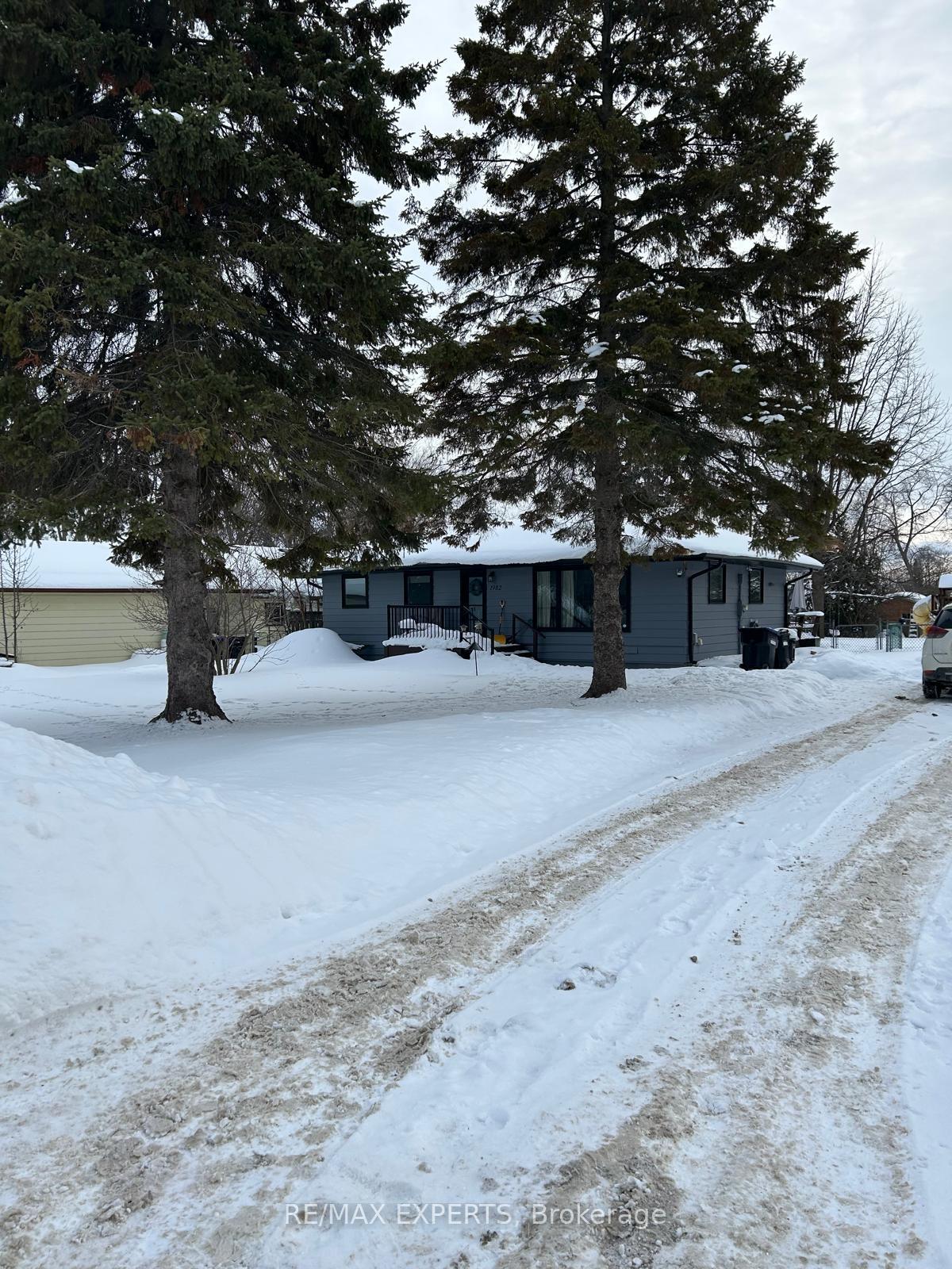1982-kate-avenue-innisfil-ontario-n12778428