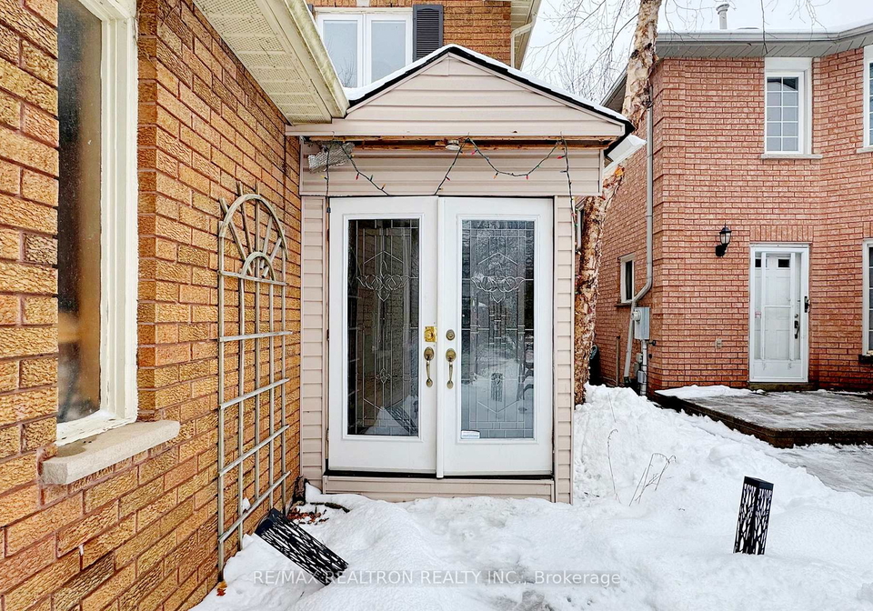 45-newmill-crescent-richmond-hill-ontario-n12779036