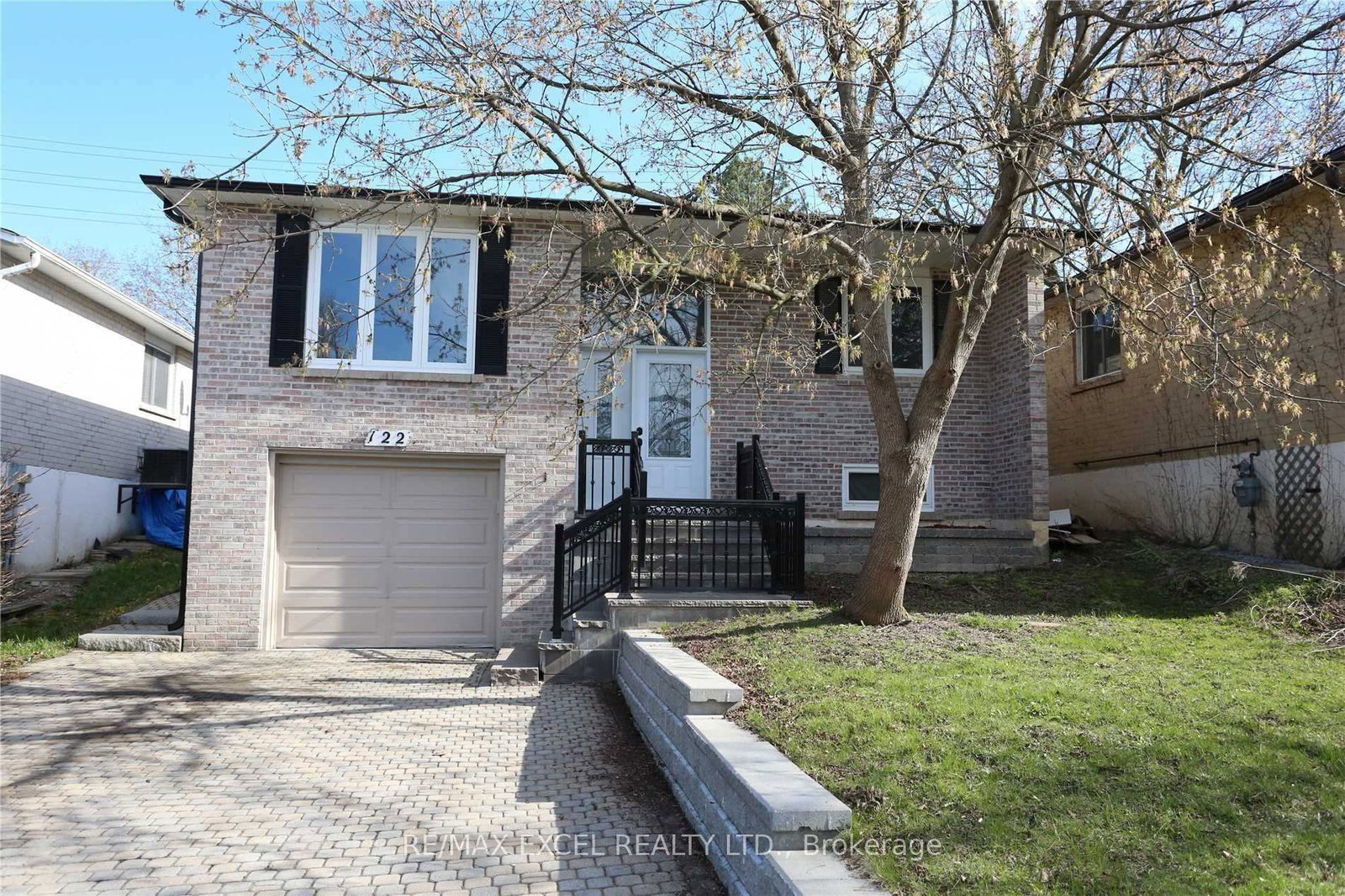 122-armitage-drive-newmarket-ontario-n12781228