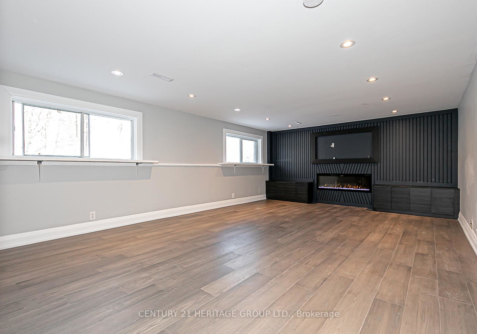 23-tall-pines-trail-east-gwillimbury-ontario-n12781280
