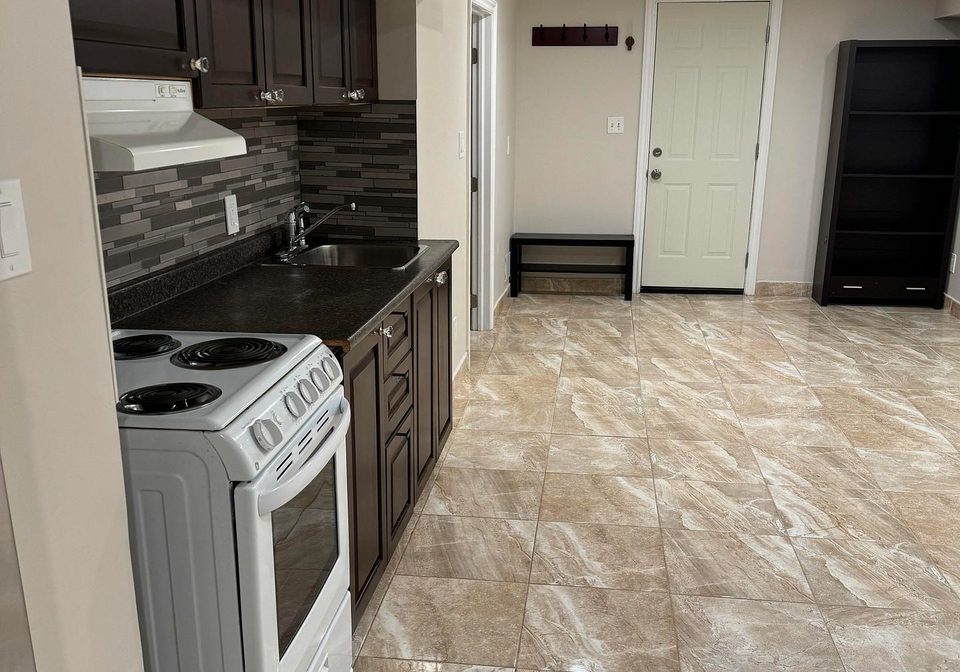 381-taylor-mills-drive-s-richmond-hill-ontario-n12781298