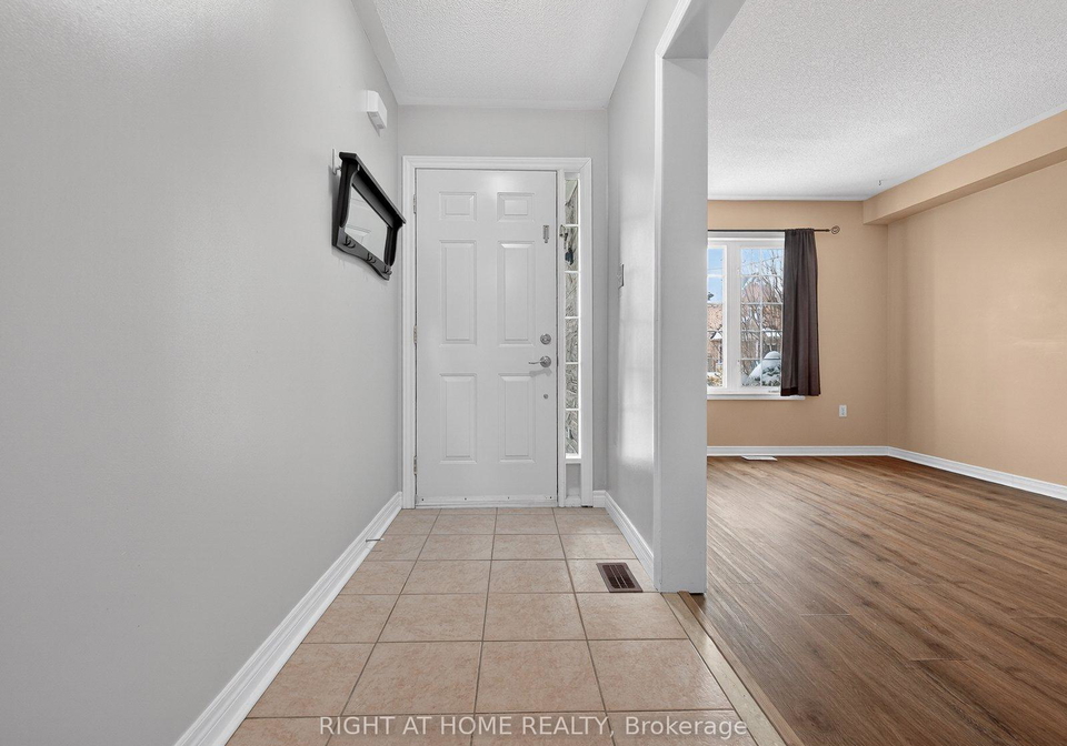 349-wood-duck-lane-newmarket-ontario-n12781668