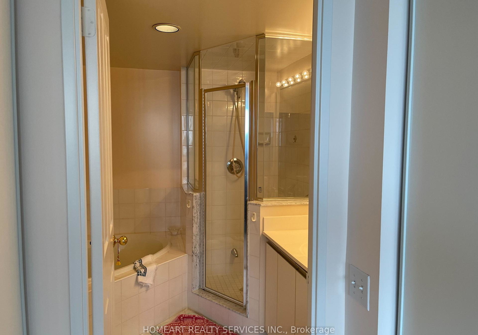 110-n-promenade-circle-e-vaughan-ontario-n12781918