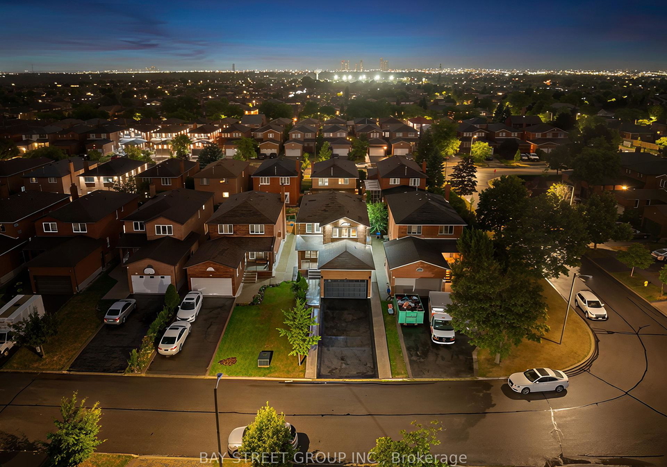 34-lamp-crescent-vaughan-ontario-n12781962