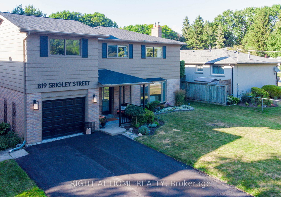 819-srigley-street-newmarket-ontario-n12782012