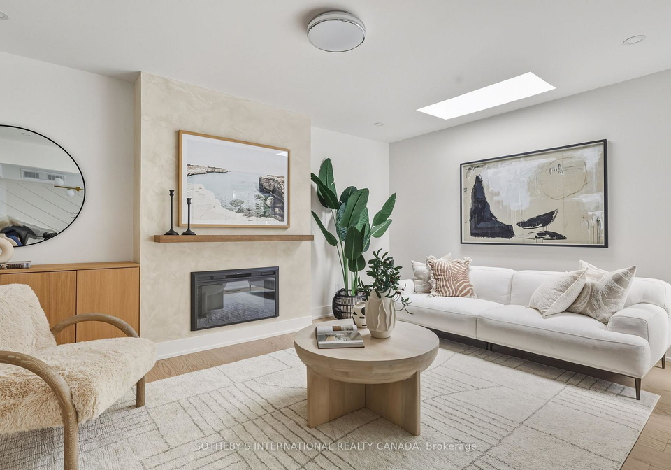 4-dersingham-crescent-markham-ontario-n12782984