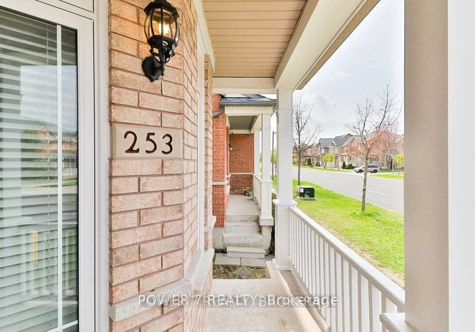 253-bur-oak-avenue-markham-ontario-n12784274