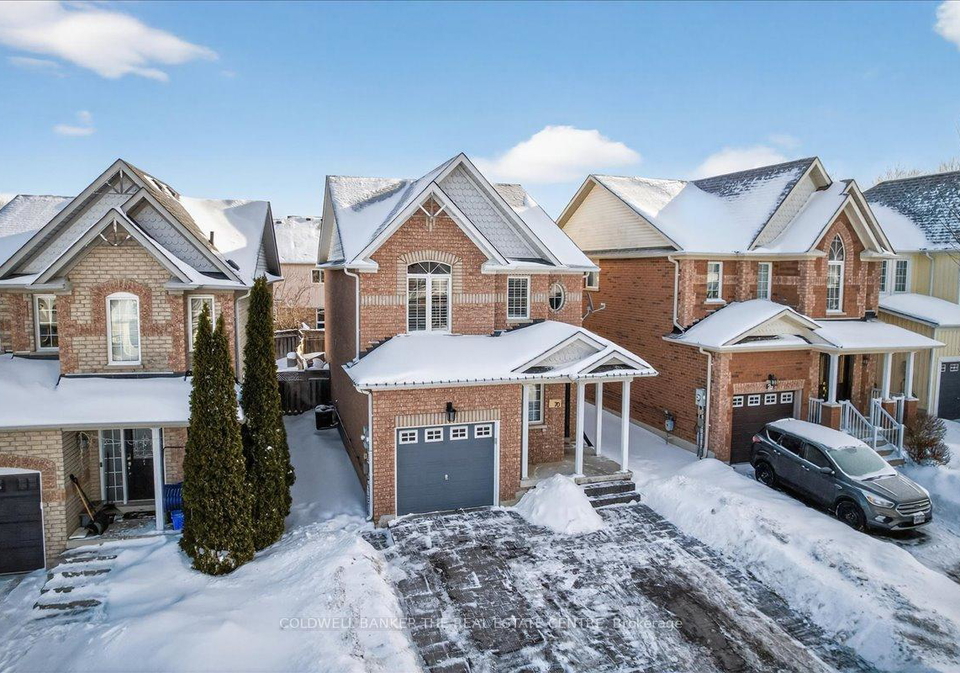 70-margaret-graham-crescent-east-gwillimbury-ontario-n12784758