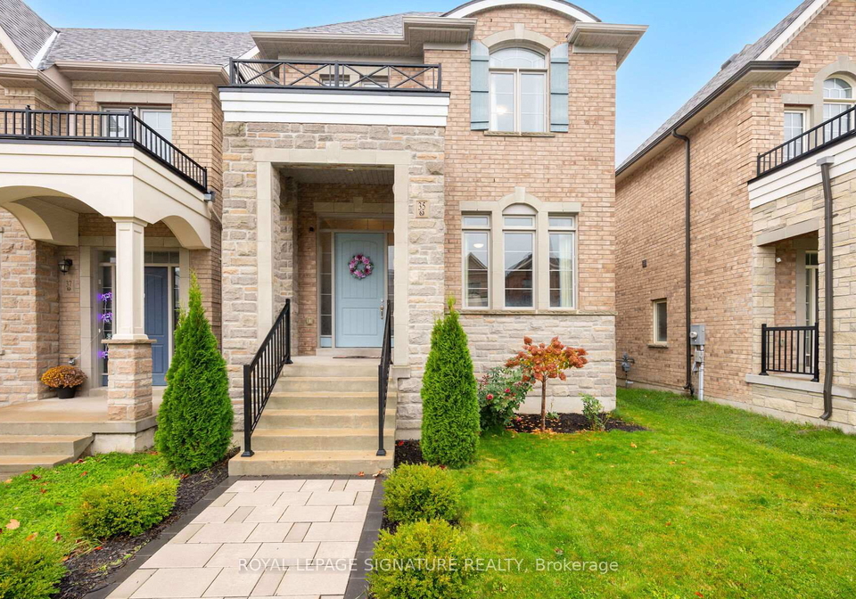 35-clara-may-avenue-east-gwillimbury-ontario-n12785570