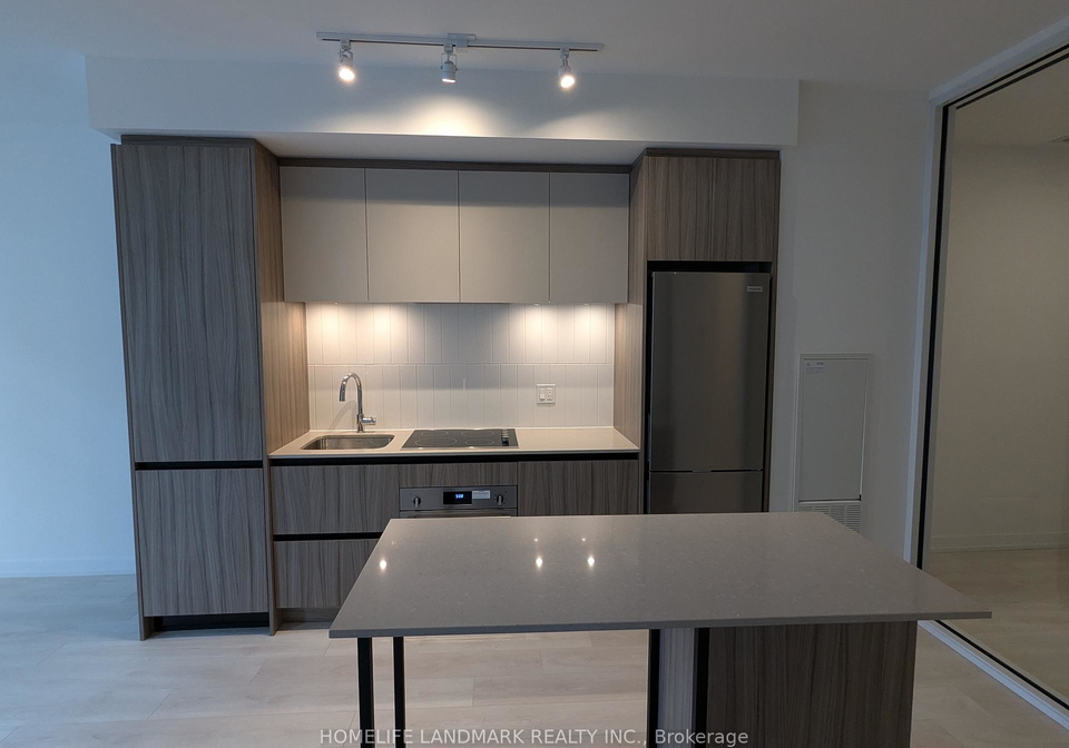 8-beverley-glen-boulevard-vaughan-ontario-n12785804