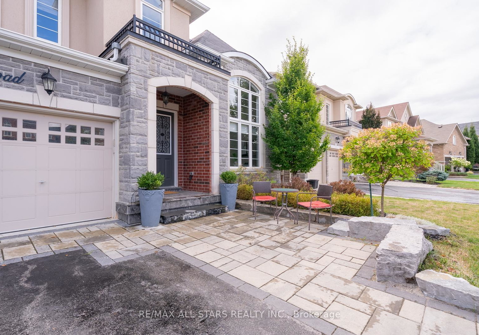 61-manor-forest-road-east-gwillimbury-ontario-n12785816
