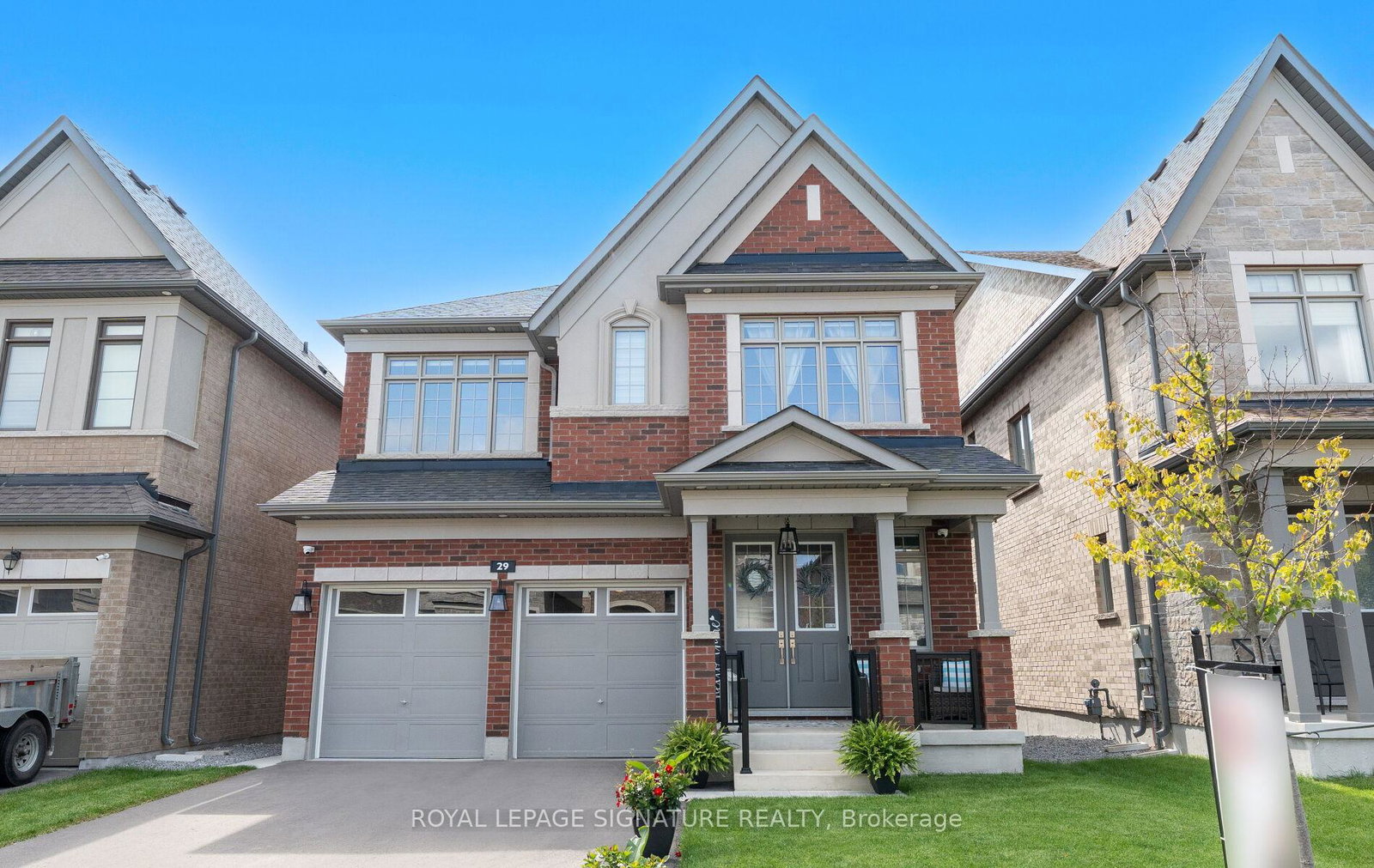 29-sikura-circle-aurora-ontario-n12786198