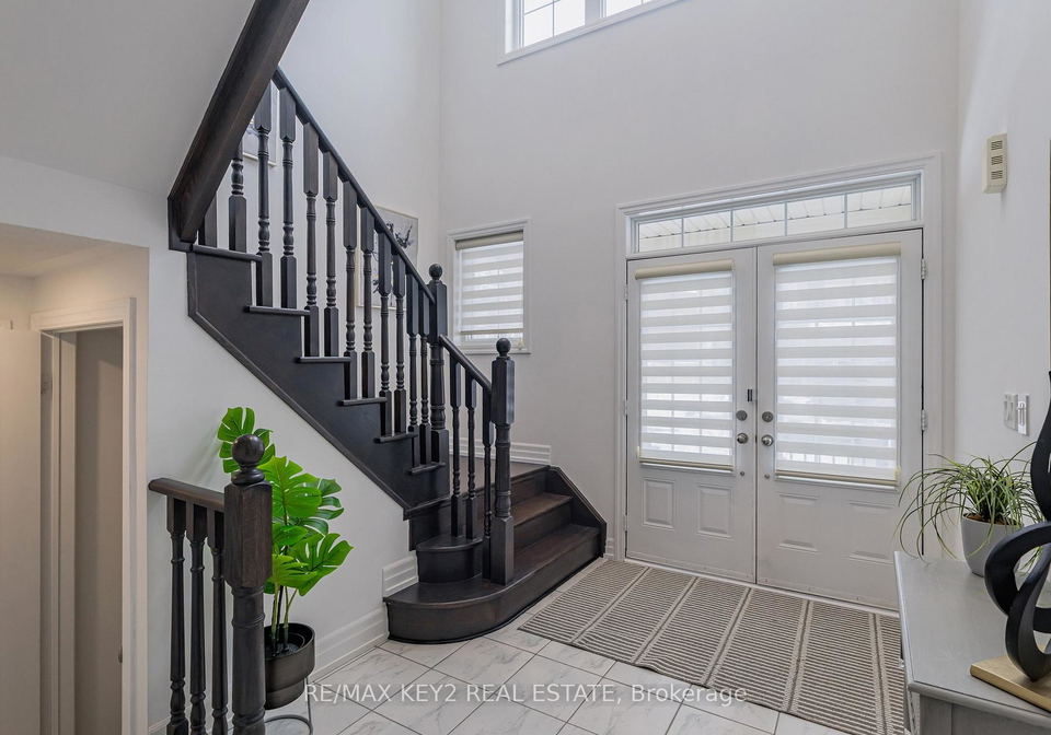 75-pear-blossom-way-east-gwillimbury-ontario-n12786782