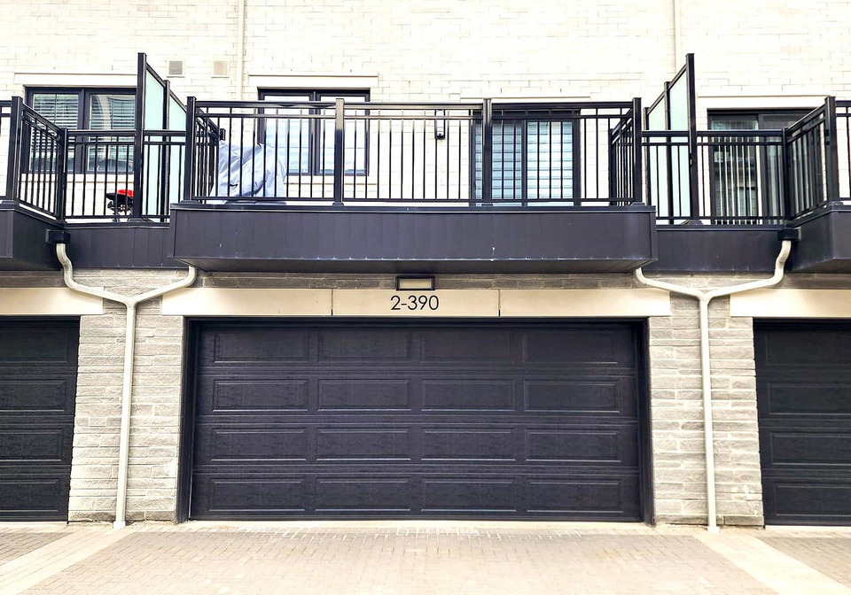 390-highway-7-e-richmond-hill-ontario-n12786914