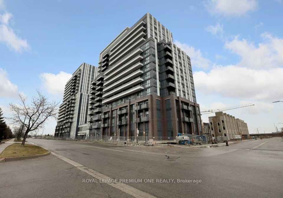 10-honeycrisp-crescent-vaughan-ontario-n12787186